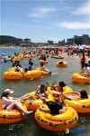 피서객 몰린 동구 일산해수욕장