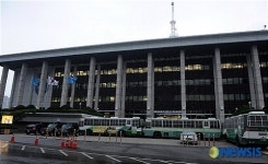 꽉 막힌 KBS 본관