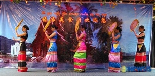 <지기자 여행사진> 따이족 여인들의 전통 무용