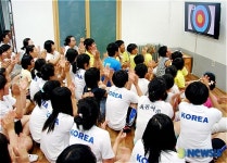 '골드 명중' 양궁 꿈나무들 환호