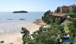 <송기자 여행사진> 해수욕장이 내려다 보이는 증도의 엘도라도