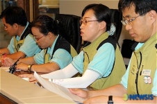 발언하는 조은숙 보건의료노조 사무처장