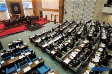 서울시의회, 돈봉투 의원 28명 기소 소식에 화들짝