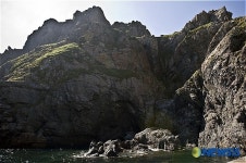 콩돌해변의 기암