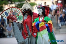 소무와 어울려 노는 노장