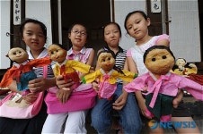 우리가 만든 닥종이 인형 어때요?