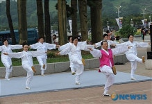 신명나게 덩더꿍 체조