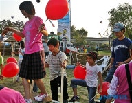 가족단위의 관광객 체험코스 즐겨