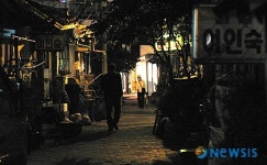 [뉴시스아이즈]손대선의 세상 보기-사라지는 청량리 여인숙촌