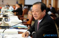 질의하는 최병국 의원