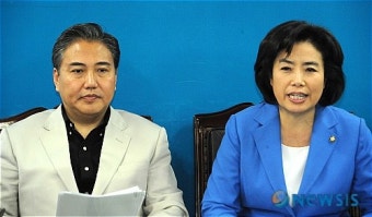 총리공관 당정회의관련 이야기하는 박순자 최고위원