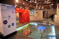 증도의 소금을 한눈에 볼수 있는 소금박물관