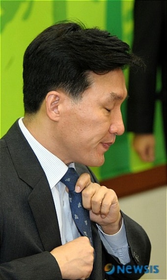 고민 많은 김민석 최고위원