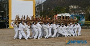 돌산령 지게놀이
