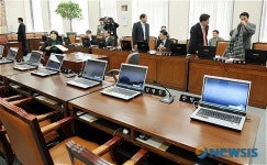 교과위 전체회의 파행