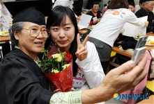 어르신들의 휴대폰 정복!
