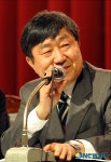 인사말하는 이만재 기획단장