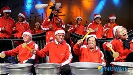 신나게 두드리는 난타 공연