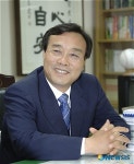 군정 결산 밝히는 이강수 고창군수