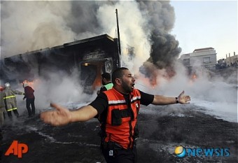 이스라엘 공습으로 불타는 가자지구