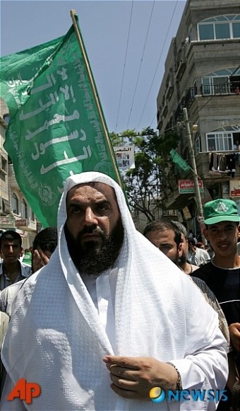 이스라엘 공습으로 폭사한 하마스 최고위 지도자