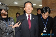 박계동,민원실 출입문 통제는 질서유지권에 따른 것일뿐
