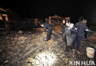 中 불법 폭죽공장 폭발…13명 사망