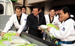 사랑을 전달하는 대구태권도인