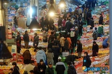 설 대목 맞은 청과시장