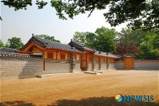 경복궁 태원전·함화당·집경당·건청궁 자물쇠 풀렸다