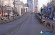 설 연휴 한산한 도심도로