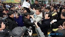 정율성路 개통식, 기념사업회 저지로 차질
