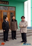 화학공장 시찰 중인 김정일 위원장