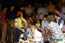 故 김수환 추기경 생전 모습