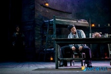 훈훈한 감동의 연극 밑바닥에서