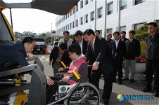 거제시, 장애인택시 본격 운행