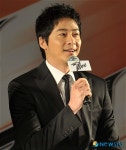 강지환, 첫 열애설 행복해~
