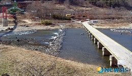 4월의 가볼만한 곳-전남 곡성 섬진강 두사세월교와 가정역