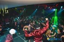 잼존프라자 클럽 ‘더블’에서 열광하는 젊음