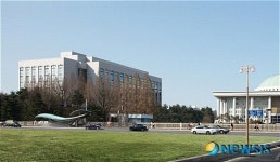 또하나의 상징물, 지하철 9호선 국회의사당역