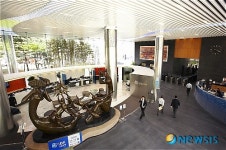 기업은행 본점 1층 리모델링 완료