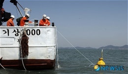 바다에 설치되는 표류형 파고관측 부이