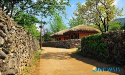 <송기자 여행사진> 외암마을 돌담길