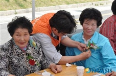 지앤씨갤러리아진주점 | 갤러리아百 진주점, 사랑의 효도잔치