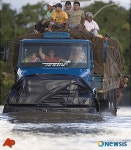 대형 트럭이 효자네