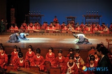 세종, 하늘의 소리를 듣다, 예필