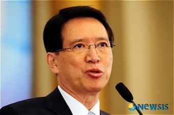 정책토론회 축사하는 김형오 국회의장