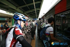 성북역서 자전거 전용테마열차 첫 운행