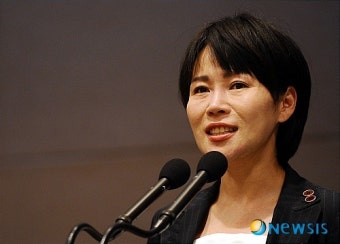 축사하는 전현희 의원