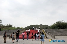 한나라 황제 한경제의 무덤